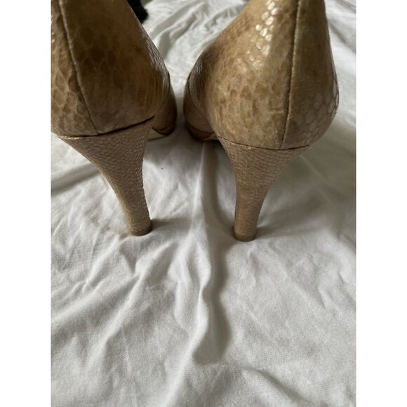 Moda Spana Tan Snake Skin High Kitten Heels Shoes Size 11M Slip On - Picture 8 of 8